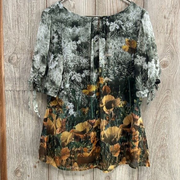 Dressbarn Women's 1X Floral Print Pleated Short Sleeve Tunic Top - Picture 4 of 7